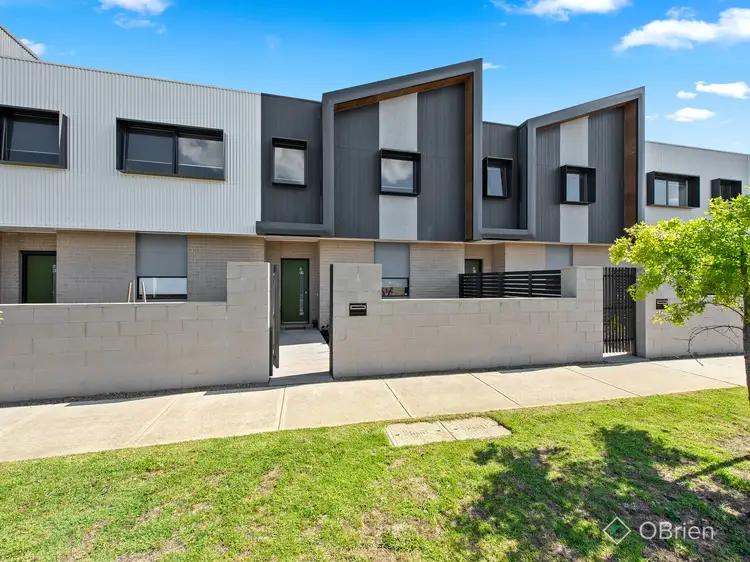 Main view of Homely townhouse listing, 3/89 Henry Street, Pakenham VIC 3810