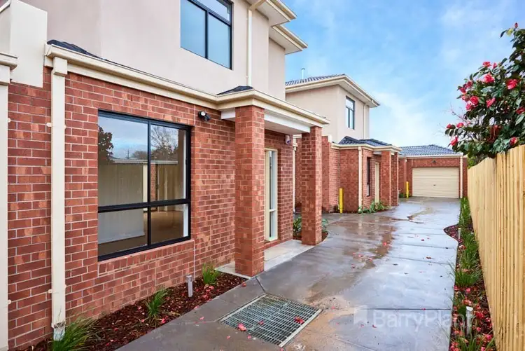 2/21 Gatcum Court, Noble Park VIC 3174