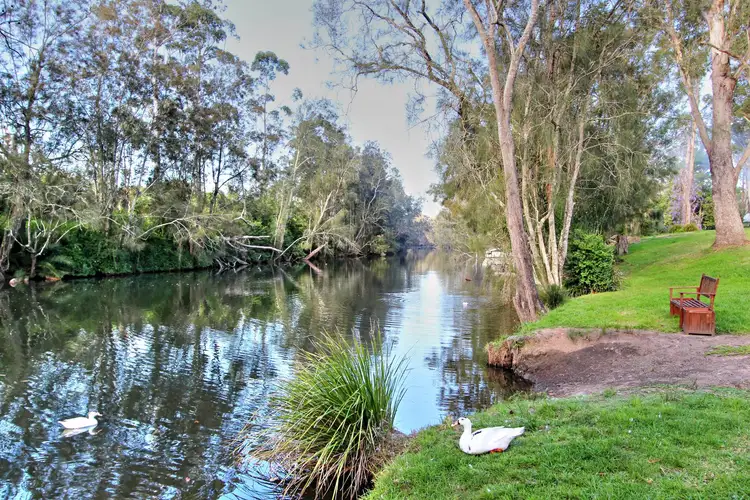 366 Freemans Drive, Cooranbong NSW 2265