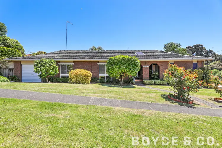 2 Edward Street, Drouin VIC 3818