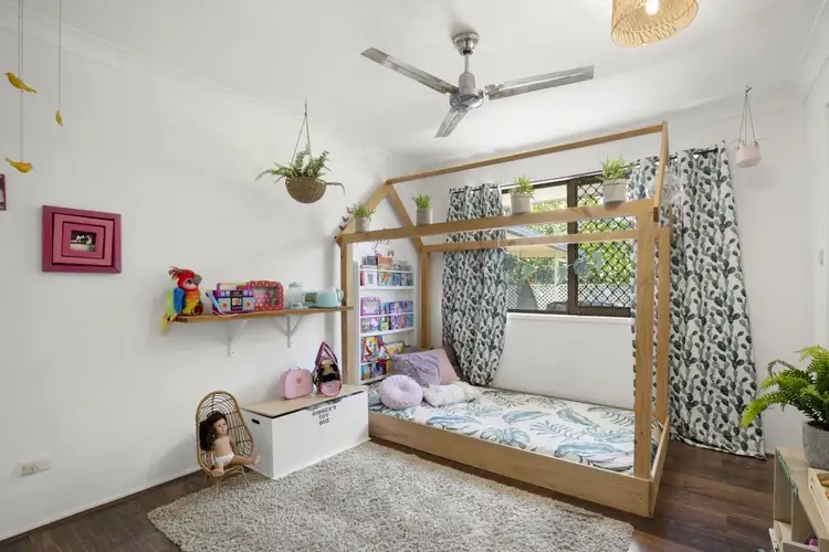Fifth view of Homely house listing, 8 Dearne Place, Carrara QLD 4211