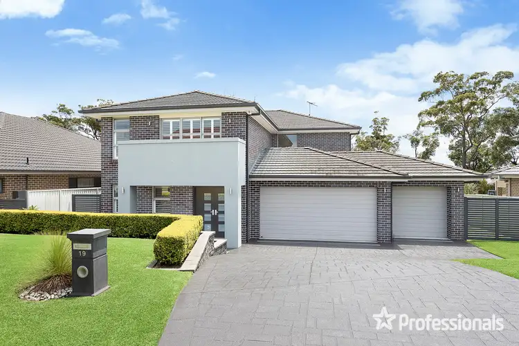19 Kershaw Road, Menai NSW 2234