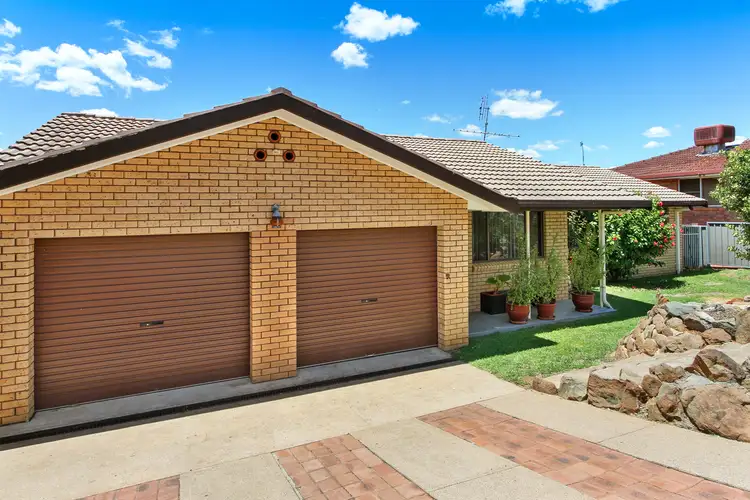 10 Peregrine Avenue, Tamworth NSW 2340