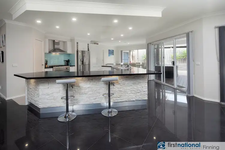 Sixth view of Homely house listing, 10 Durnoch Place, Cranbourne VIC 3977