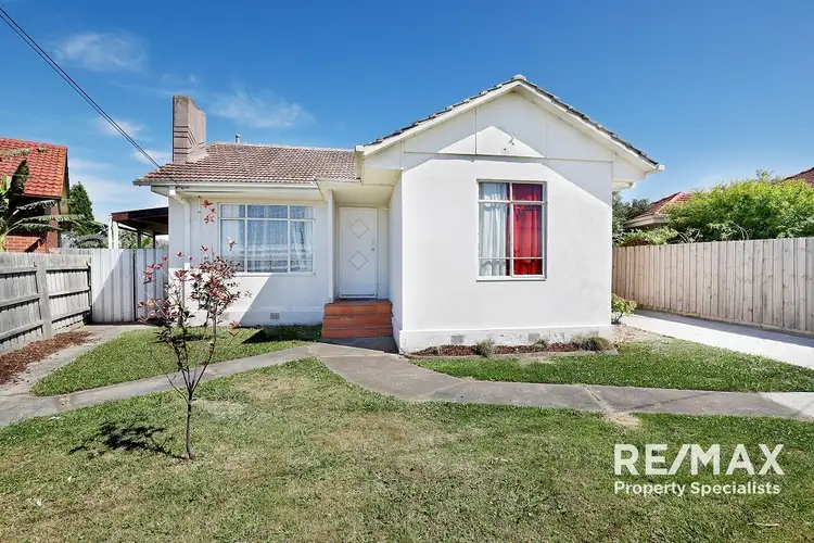 1/12 Fisher Crescent, Dandenong North VIC 3175