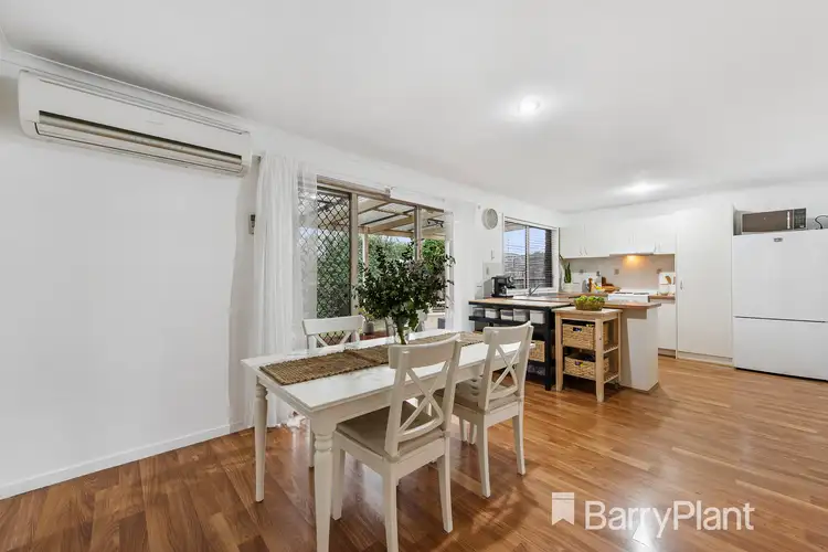 Fifth view of Homely house listing, 8 Cantal Court, Hoppers Crossing VIC 3029