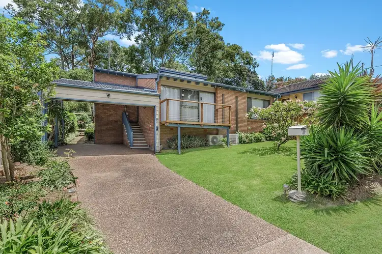 29 Bay Road, Fennell Bay NSW 2283