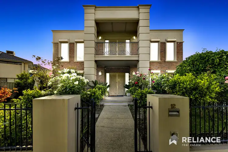 12 Lauriston Quay, Caroline Springs VIC 3023
