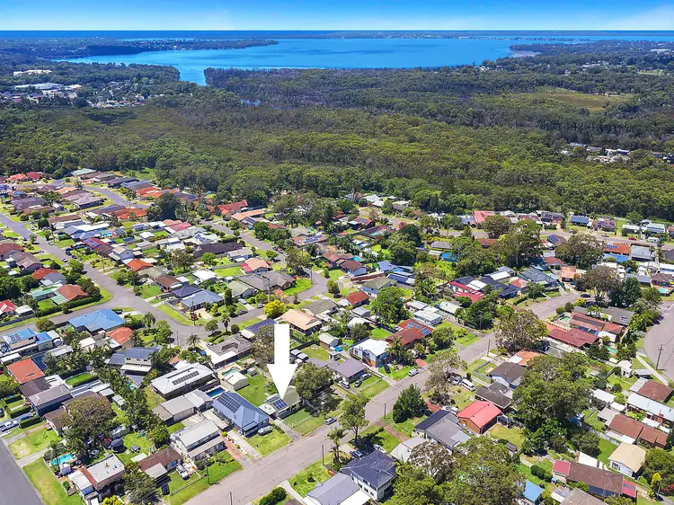 Second view of Homely house listing, 31 Kawana Avenue, Blue Haven NSW 2262