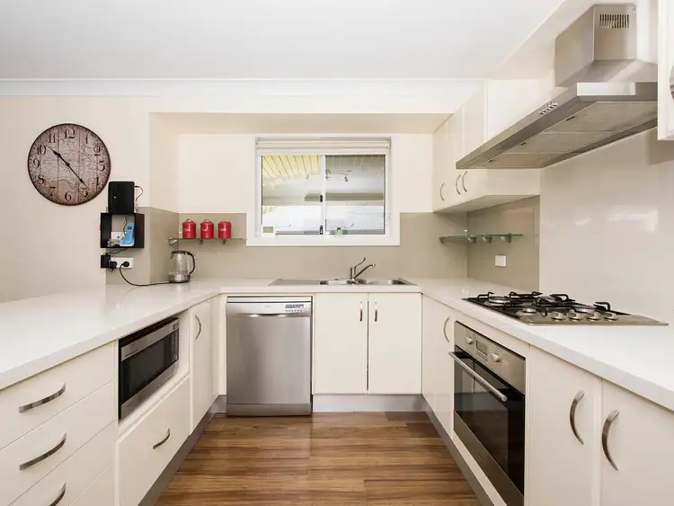 Second view of Homely house listing, 8 Hennessy Place, Mudgee NSW 2850