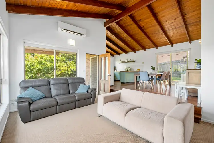 Main view of Homely townhouse listing, 2/25 Griffith Avenue, Coffs Harbour NSW 2450