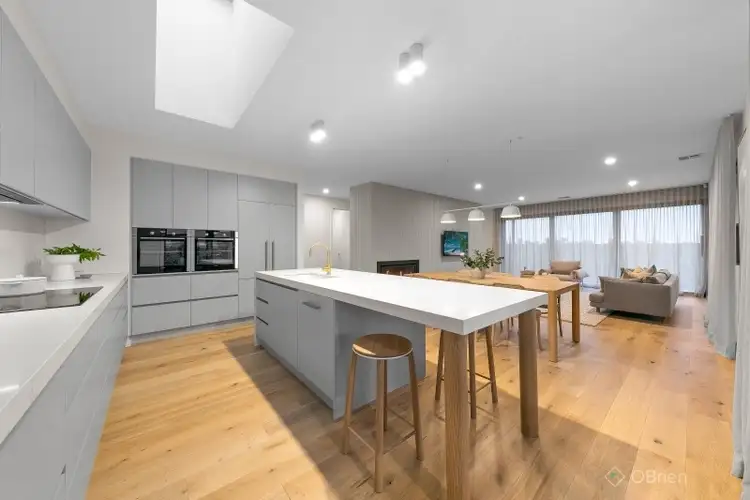 Fifth view of Homely house listing, 37 Huey Circuit, Cranbourne VIC 3977