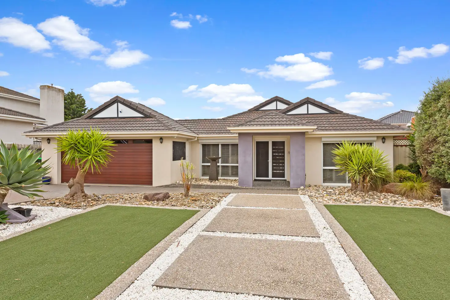 Main view of Homely house listing, 4 Leichardt Close, Taylors Lakes VIC 3038