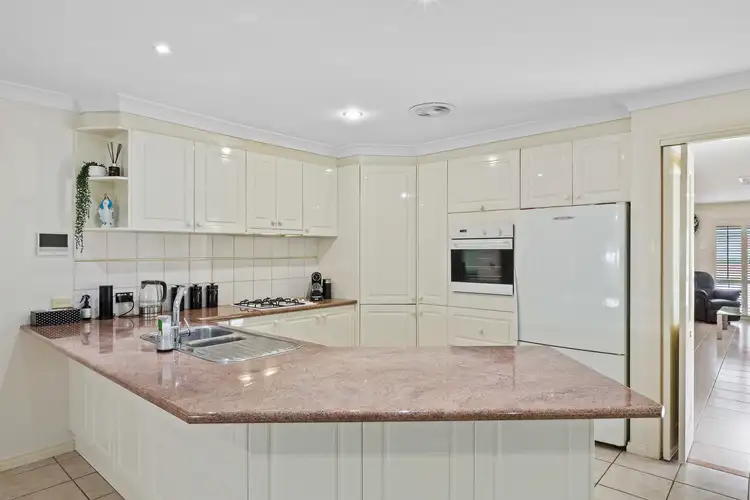 Fourth view of Homely house listing, 4 Leichardt Close, Taylors Lakes VIC 3038