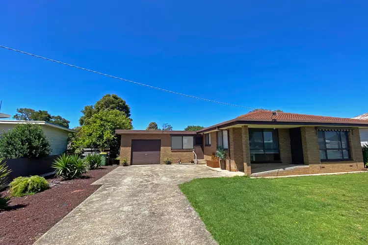 51 Lindsay Street, Heywood VIC 3304