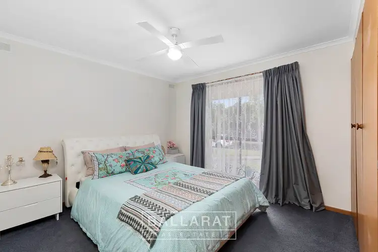 Sixth view of Homely house listing, 7 Semillon Grove, Mount Clear VIC 3350