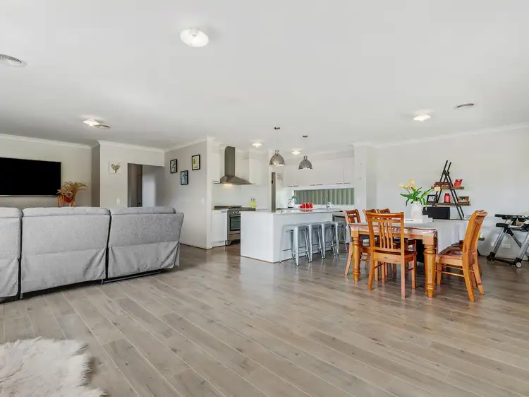 30 Graham Street, Ballan VIC 3342