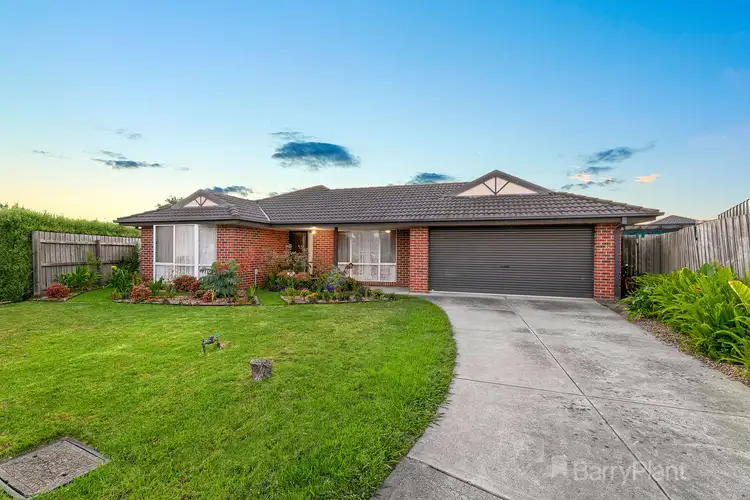 13 Stanton Court, Pakenham VIC 3810
