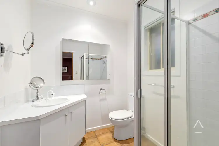 Fifth view of Homely house listing, 3 Callan Court, Mill Park VIC 3082