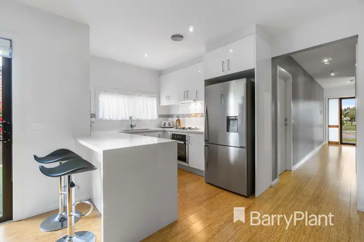 Sixth view of Homely house listing, 18 Isabella Court, Albanvale VIC 3021