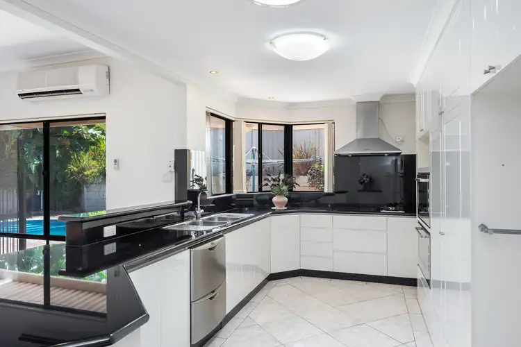 Fourth view of Homely house listing, 7 Laguna Green, Jandakot WA 6164