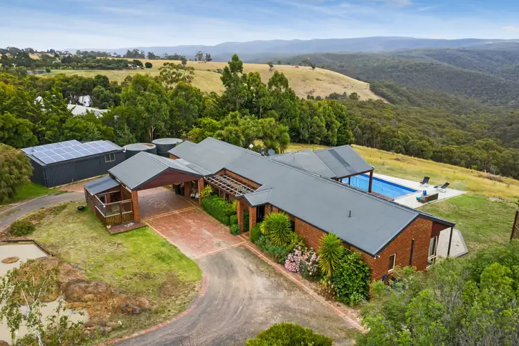 1328 Bacchus Marsh Road, Bullengarook VIC 3437