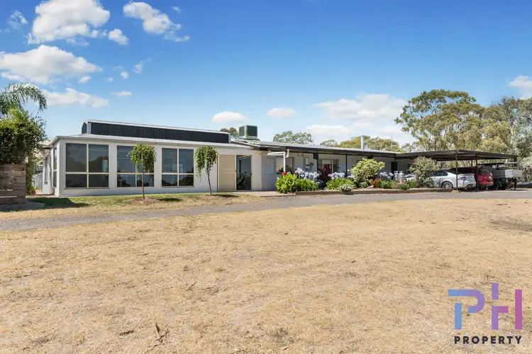 13 Osullivans Road, Huntly VIC 3551