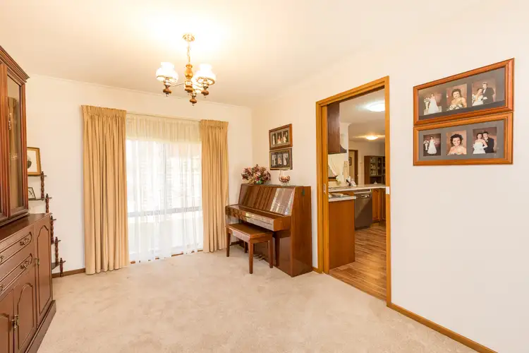 Fourth view of Homely house listing, 5 McKay Place, Mildura VIC 3500