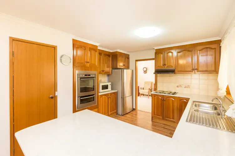 Sixth view of Homely house listing, 5 McKay Place, Mildura VIC 3500