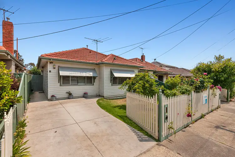 31 Severn Street, Newport VIC 3015