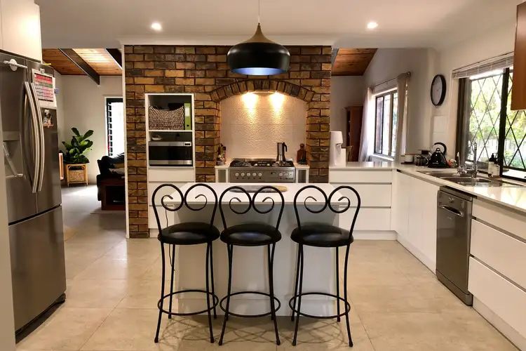 44 Cadogan Street, Carindale QLD 4152