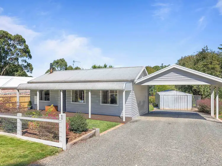 1 Faheys Road, Gordon VIC 3345