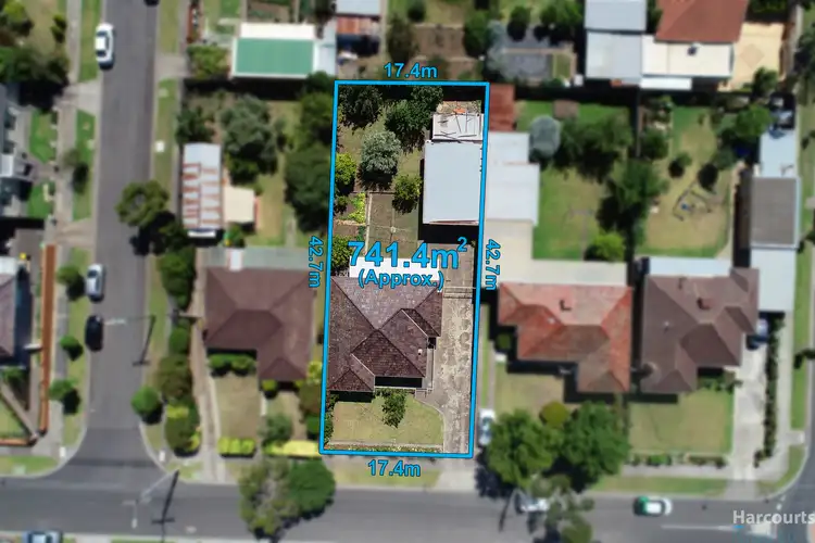 Second view of Homely house listing, 9 Currajong Street, Thomastown VIC 3074