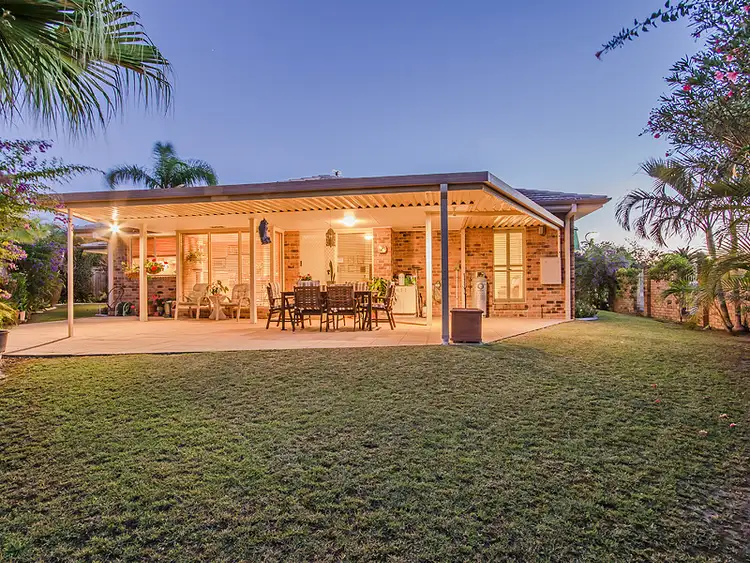 10 Moonraker Street, Clear Island Waters QLD 4226