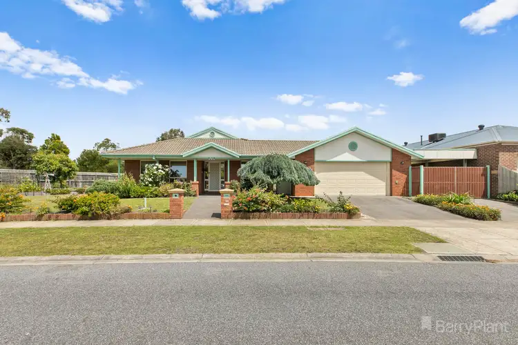 14 Lytham Court, Cranbourne VIC 3977