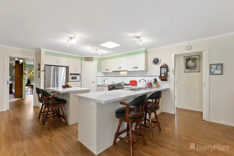 Second view of Homely house listing, 14 Lytham Court, Cranbourne VIC 3977