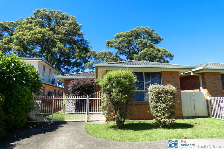 1/24 Cowper Street