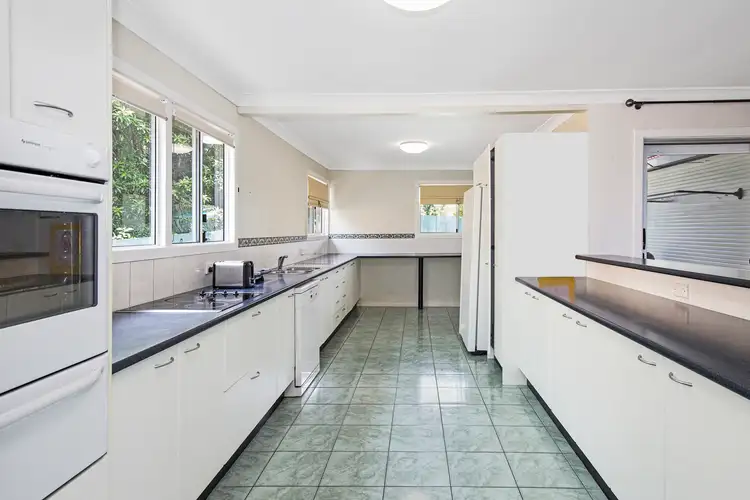 Second view of Homely house listing, 94 Zetland Street, Upper Mount Gravatt QLD 4122