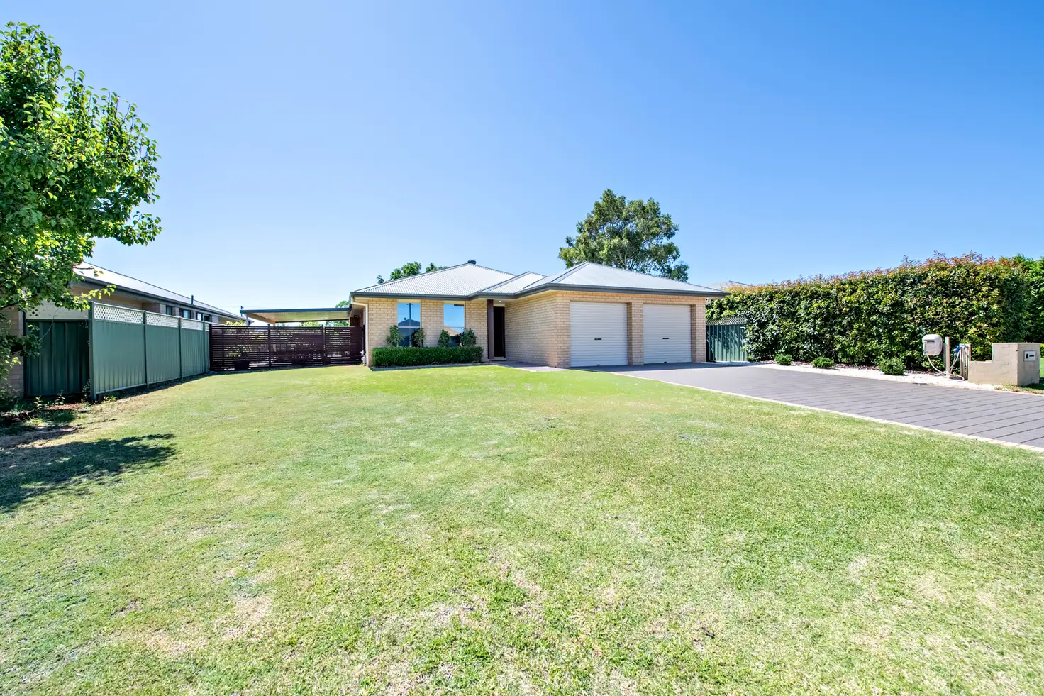 Main view of Homely house listing, 42 Dunheved Circle, Dubbo NSW 2830