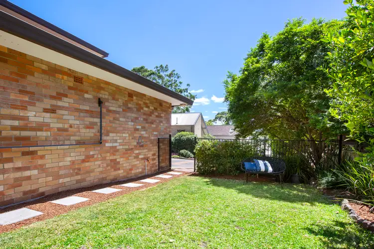Third view of Homely apartment listing, 2/4 Westlake Place, Balgowlah NSW 2093