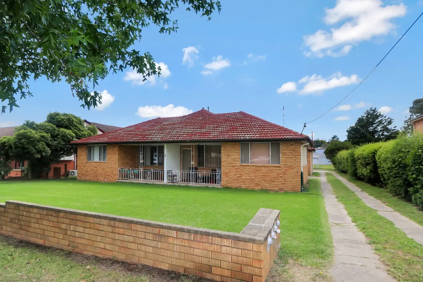 Main view of Homely unit listing, 11 Avoca Street, Goulburn NSW 2580