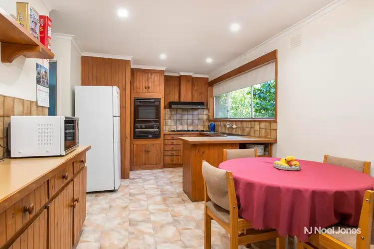 Sixth view of Homely house listing, 1 Baron Court, Ringwood VIC 3134
