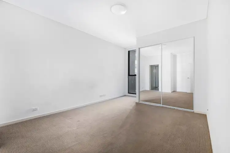 Fifth view of Homely apartment listing, 425/1 Vermont Crescent, Riverwood NSW 2210