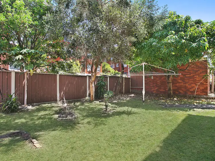 Fifth view of Homely block of units listing, 2 Templeman Crescent, Hillsdale NSW 2036