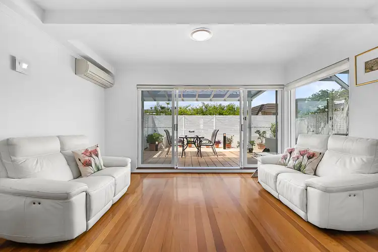 Fourth view of Homely unit listing, 2/32 Woolcott Street, Waverton NSW 2060