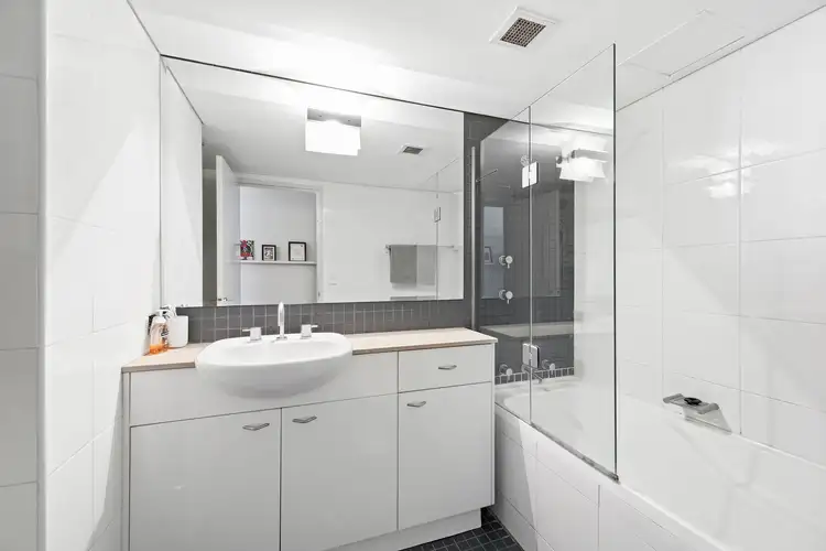 Fifth view of Homely apartment listing, 503/200 William Street, Woolloomooloo NSW 2011