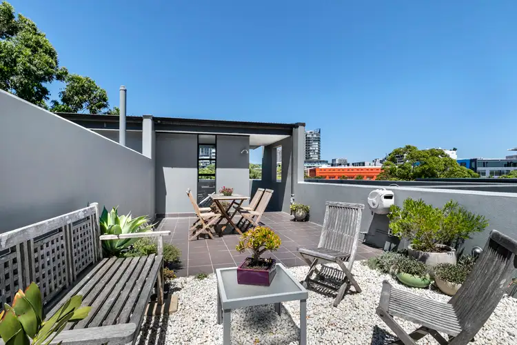 C309/5 Hunter Street, Waterloo NSW 2017