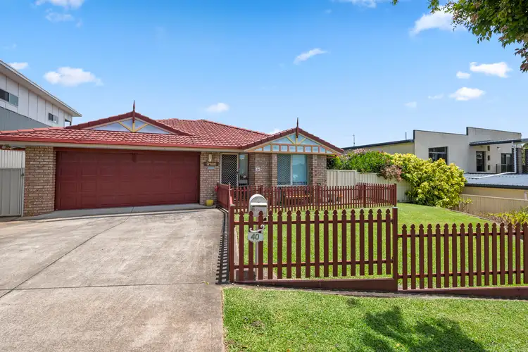 40 Vista Close, Woolgoolga NSW 2456