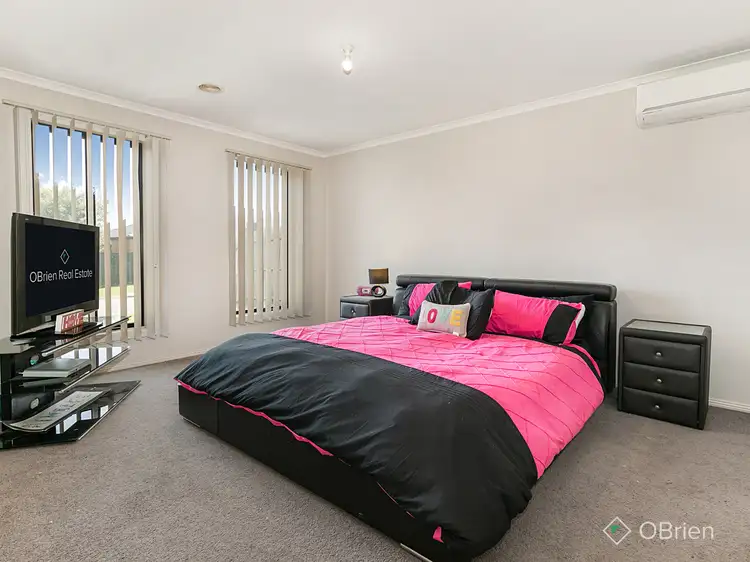 Sixth view of Homely house listing, 6 Aquamarine Crescent, Skye VIC 3977