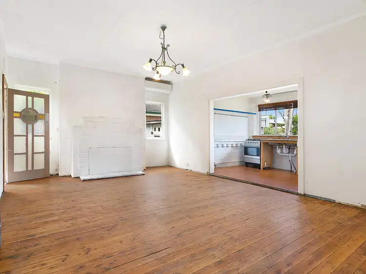 Second view of Homely house listing, 84 Little Bay Road, Chifley NSW 2036
